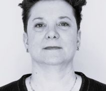 Lesley Dingley BW